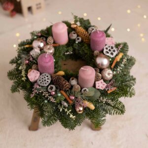 Adventný veniec vôňa ihličia